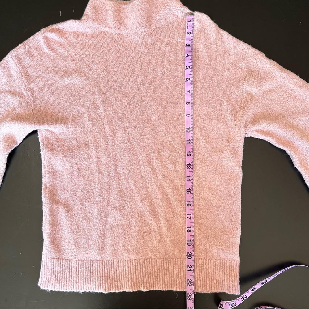 Nordstrom’s BP Mock Neck Bell Sleeves Pink Sweater Size XXS - Picture 8 of 8